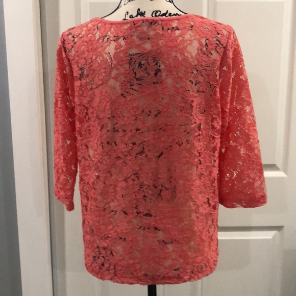 Forever 21 in coral lace top - Picture 4 of 4